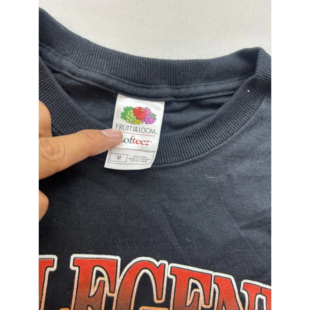 Fruit of the Loom Old Legends Never Die Graphic T-Shirt Men's Black Size M